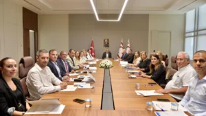 ERHÜRMAN, ÜRETİCİLER VE PAYDAŞLARLA BİR ARAYA GELDİ